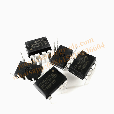ICE3AR0680JZ 3AR0680JZ in-line DIP-7 LCD power management chip