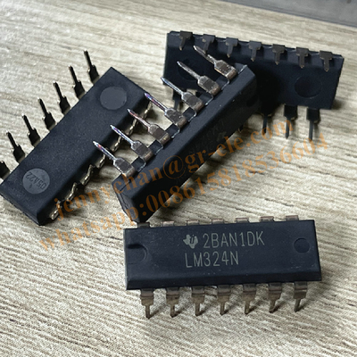 In-line LM324N DIP-14 quad-channel operational amplifier IC chip