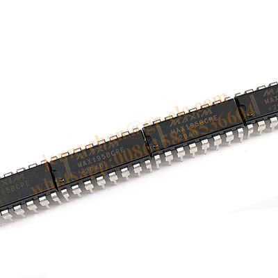 MAX195BCPE package DIP-16 ADC